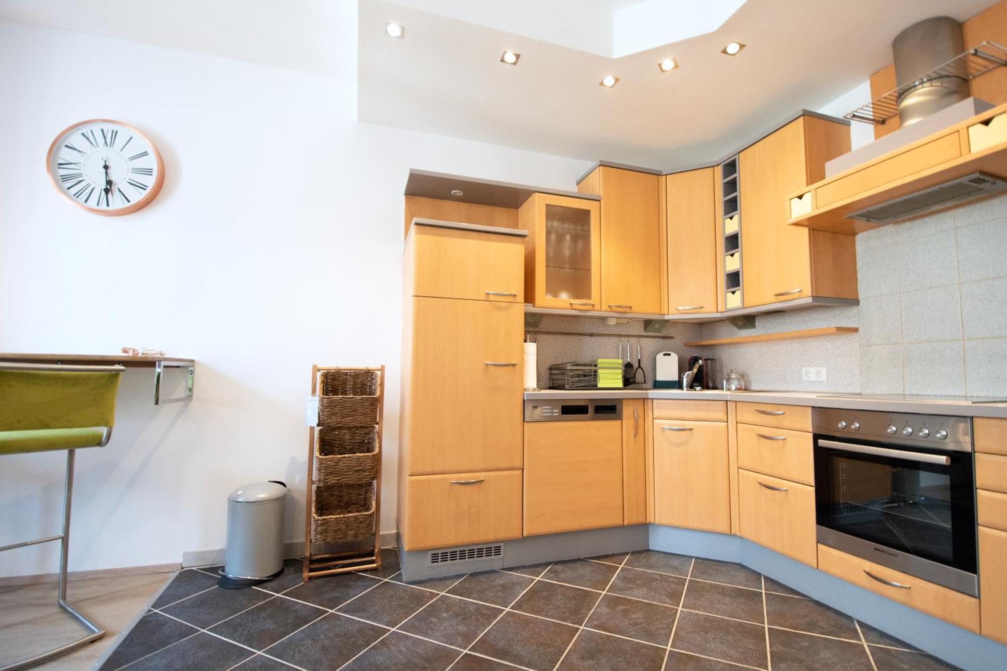 Kiwi Apartment Виена Екстериор снимка